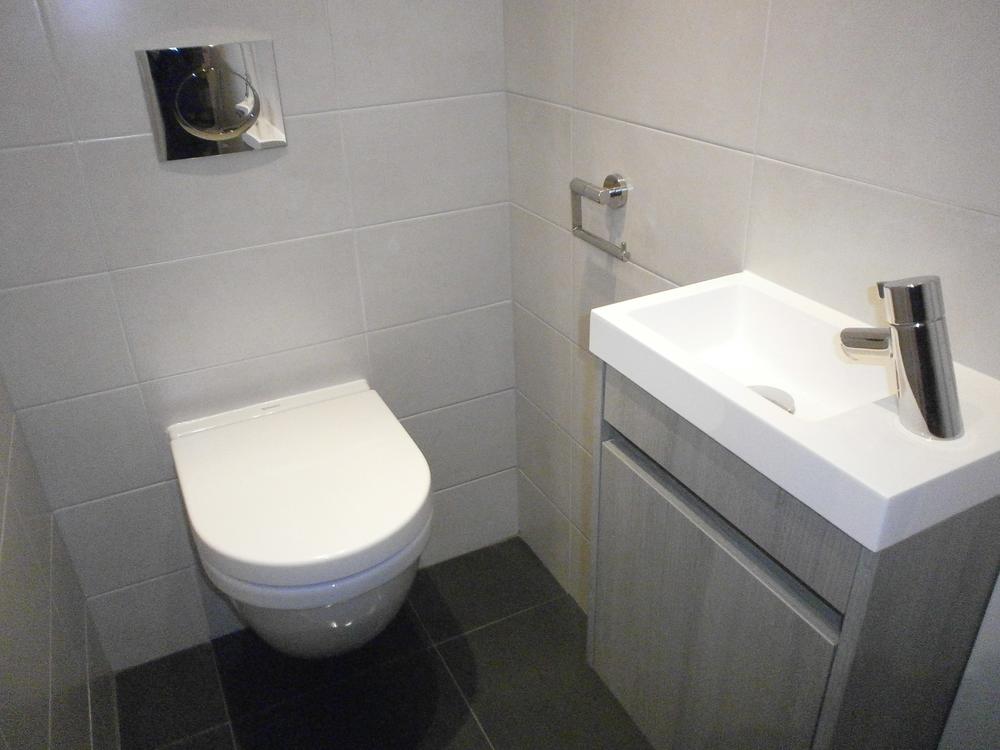 Badkamer of toilet in Breda, gerenoveerd door Neefs Badkamerrenovatie